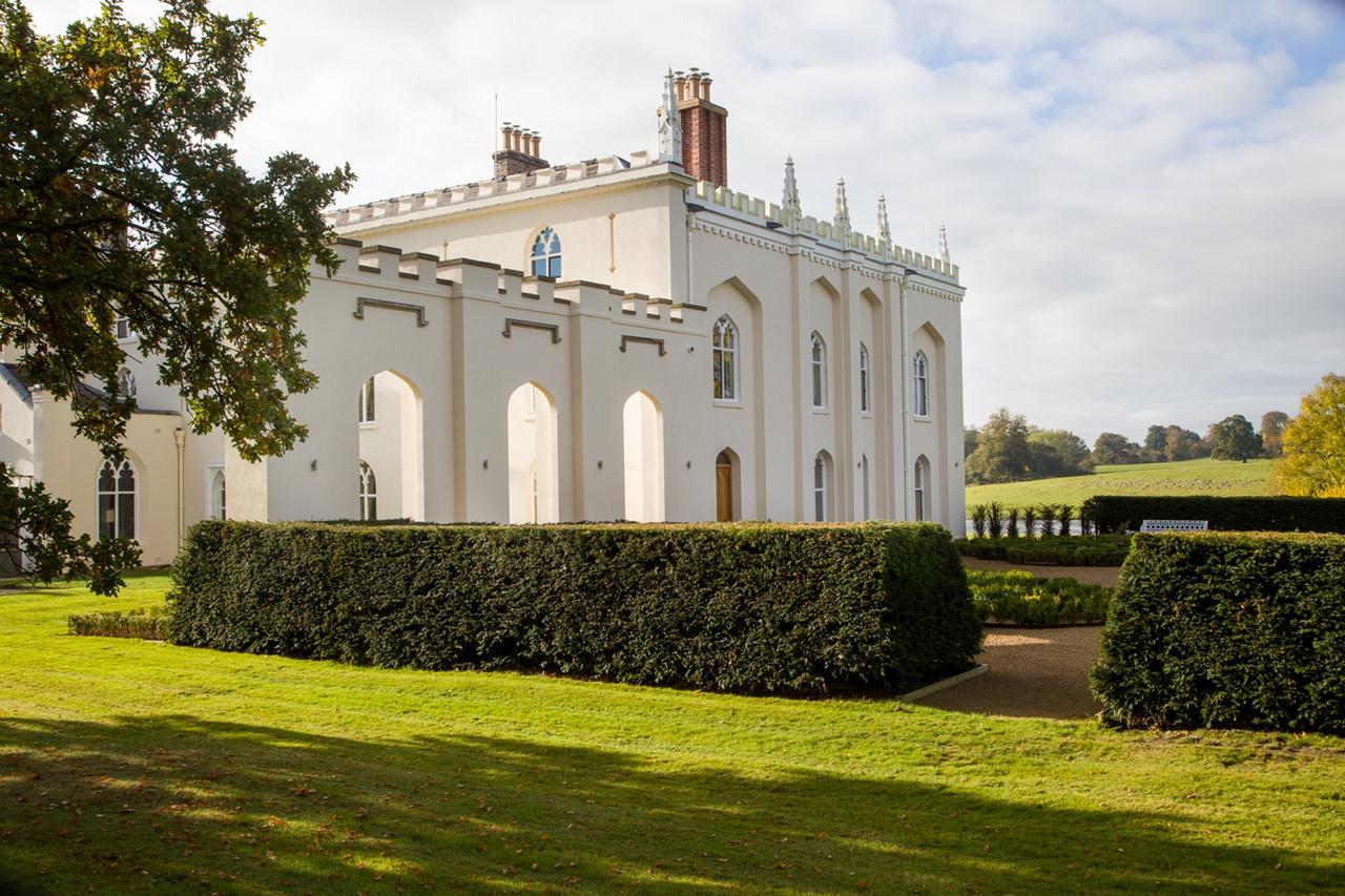 The North Wing - Combermere Abbey Bed & Breakfast Whitchurch  Exterior photo